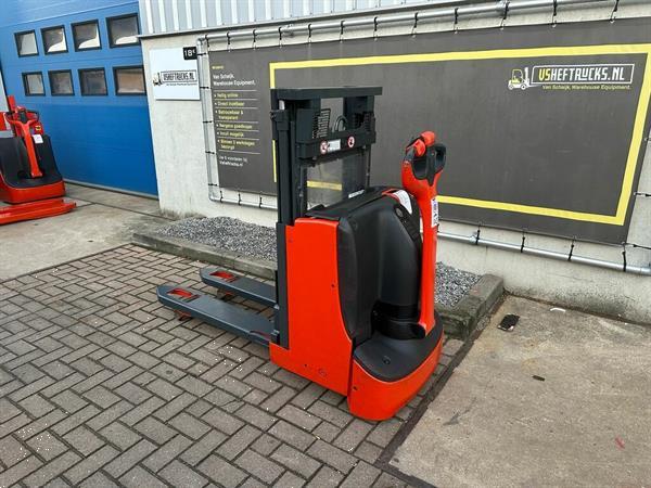 Grote foto vs 22497 elektrische duo stapelaar linded06 1724mm doe het zelf en verbouw hefwerktuigen