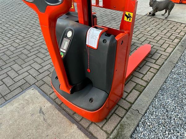 Grote foto vs 22493 compacte duo elektrische stapelaar linde 1010mm doe het zelf en verbouw hefwerktuigen