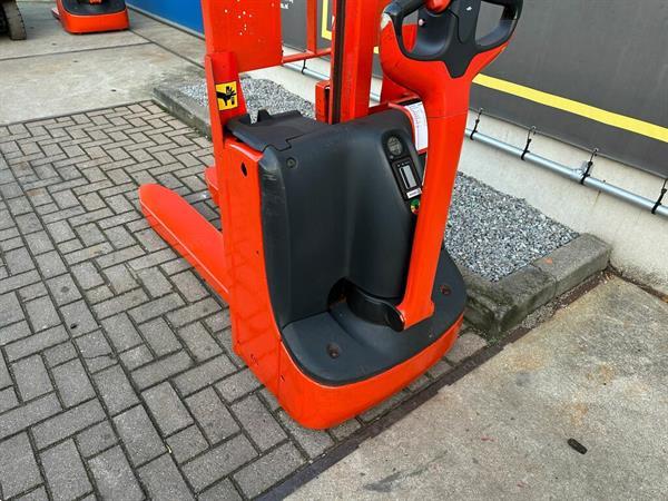 Grote foto vs 22495 compacte duo elektrische stapelaar linde 1010mm doe het zelf en verbouw hefwerktuigen