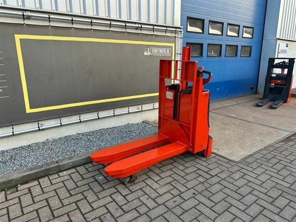 Grote foto vs 22495 compacte duo elektrische stapelaar linde 1010mm doe het zelf en verbouw hefwerktuigen