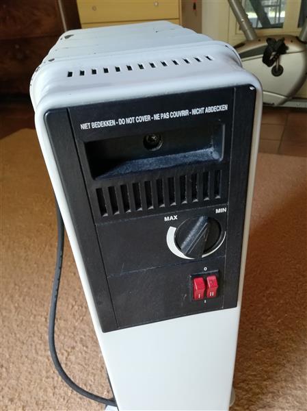 Grote foto elektrische radiatorkachel op olie. huis en inrichting radiators