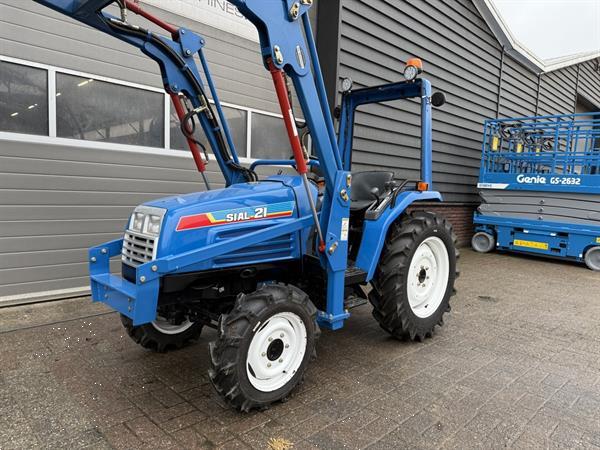 Grote foto iseki sial 21 4wd minitractor met voorlader frontlader agrarisch tractoren