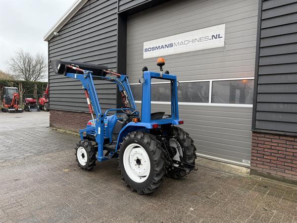 Grote foto iseki sial 21 4wd minitractor met voorlader frontlader agrarisch tractoren