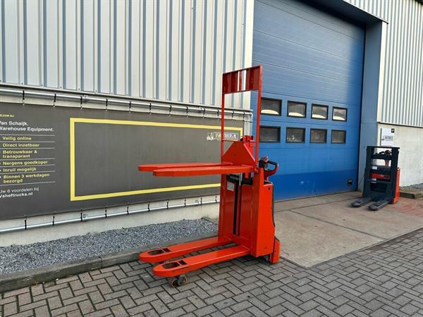 Grote foto vs 22498 compacte duo elektrische stapelaar linde 1010mm doe het zelf en verbouw hefwerktuigen