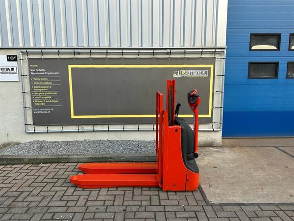 Grote foto vs 22499 compacte duo elektrische stapelaar linde 1010mm doe het zelf en verbouw hefwerktuigen