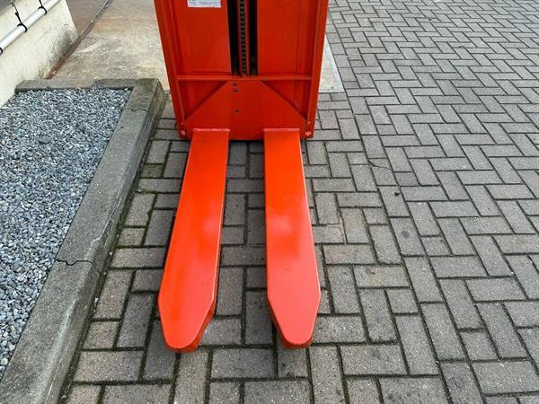 Grote foto vs 22499 compacte duo elektrische stapelaar linde 1010mm doe het zelf en verbouw hefwerktuigen