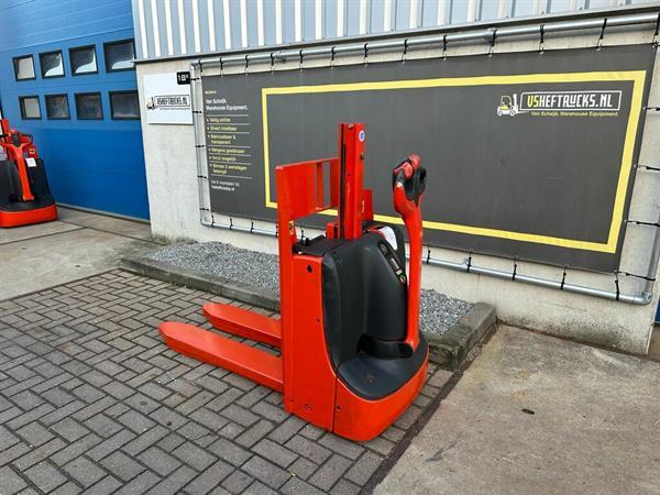 Grote foto vs 22499 compacte duo elektrische stapelaar linde 1010mm doe het zelf en verbouw hefwerktuigen