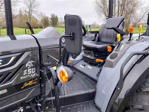 Grote foto solis 50 shuttle xl rops black edition agrarisch tractoren