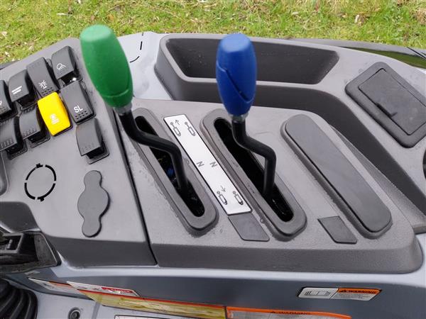 Grote foto solis 50 shuttle xl rops black edition agrarisch tractoren