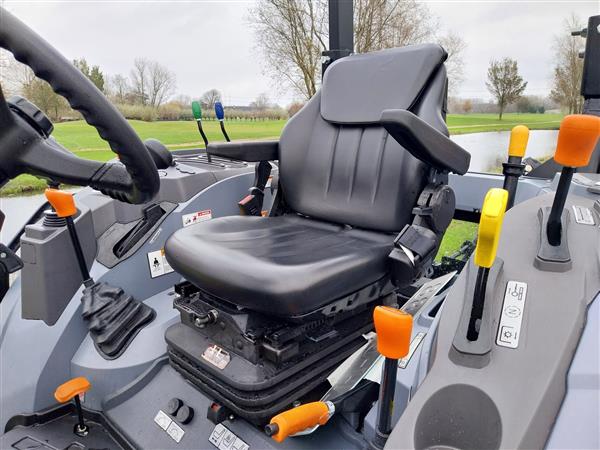 Grote foto solis 50 shuttle xl rops black edition agrarisch tractoren