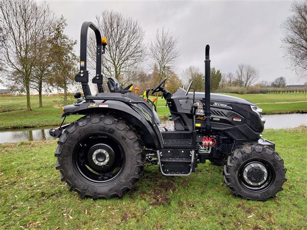 Grote foto solis 50 shuttle xl rops black edition agrarisch tractoren