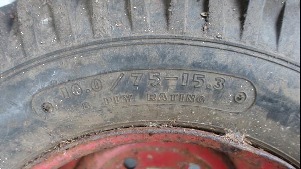 Grote foto landbouw band met velg 10.0 75 15.3 agrarisch wielen