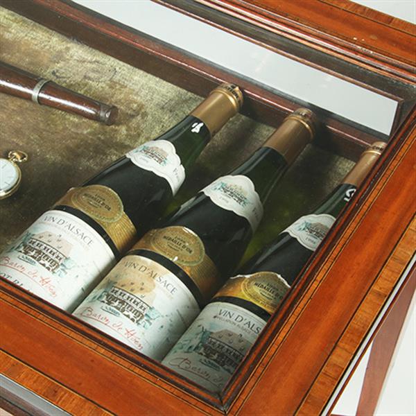 Grote foto strak mahoniehouten vitrinetafeltje of juwelen tafeltje met ingelgd ovaal onderblad no.351960 antiek en kunst stoelen en banken