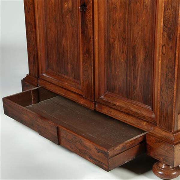 Grote foto grote pastoorskast in fabelachtig mooi palissander ca 1690 no.351945 antiek en kunst stoelen en banken