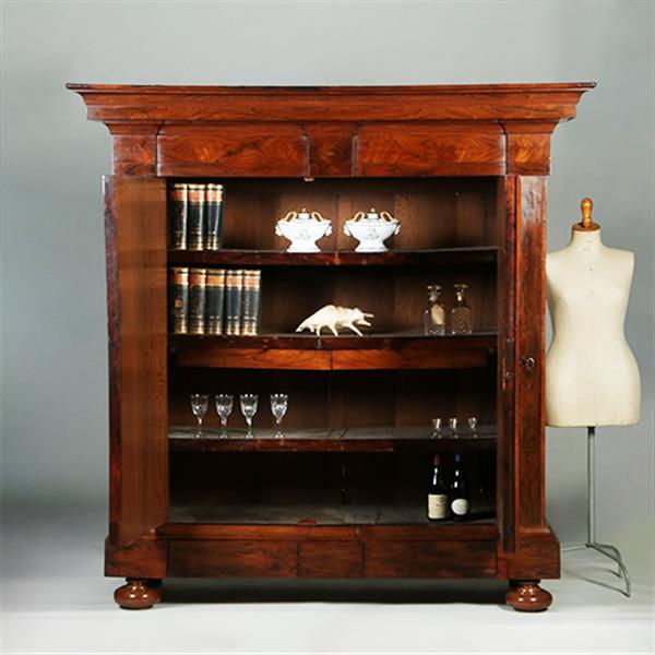 Grote foto grote pastoorskast in fabelachtig mooi palissander ca 1690 no.351945 antiek en kunst stoelen en banken