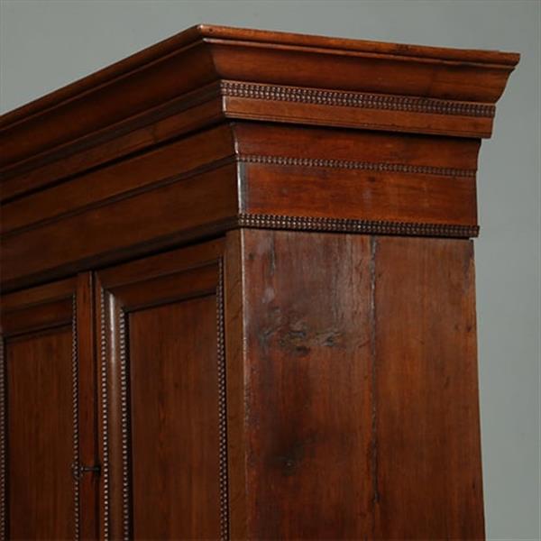 Grote foto kleine pastoorskast in warme kleur eikenhout ca 1700 no.351925 antiek en kunst stoelen en banken