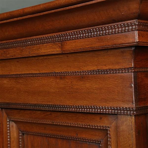 Grote foto kleine pastoorskast in warme kleur eikenhout ca 1700 no.351925 antiek en kunst stoelen en banken