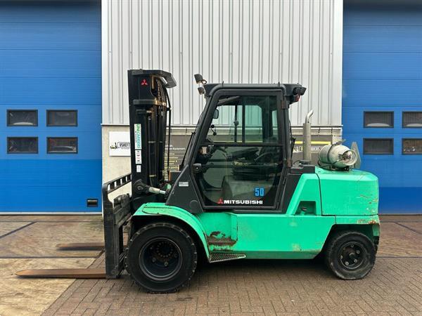 Grote foto vs 22526 lpg triplex 5tons heftruck mitsubishi fg50k 2 vorkenspreider agrarisch heftrucks