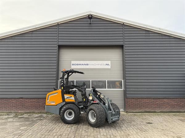 Grote foto giant g2700 x tra hd minishovel bj 2025 445 uur 635 lease agrarisch shovels