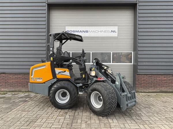 Grote foto giant g2700 x tra hd minishovel bj 2025 445 uur 635 lease agrarisch shovels