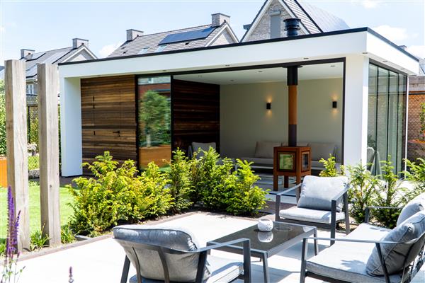 Grote foto houten bijgebouwen op maat. tuin en terras tuinhuisjes en blokhutten