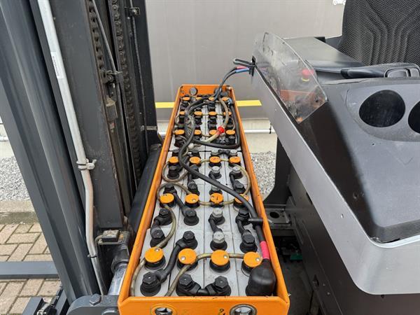 Grote foto vs 22520 reachtruck still fmx14 bj2018 sideshift freelift doe het zelf en verbouw hefwerktuigen