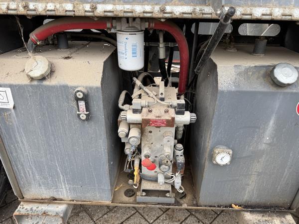 Grote foto skyjack sj 6826rt schaarhoogwerker scissor 2014 4x4 kubota 10mtr werkhoogte doe het zelf en verbouw hoogwerkers