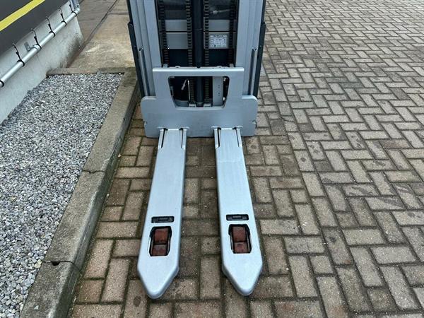 Grote foto vs 22530 elektrische triplex duo stapelaar still 5016mm doe het zelf en verbouw hefwerktuigen