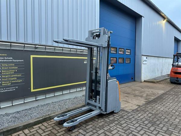 Grote foto vs 22530 elektrische triplex duo stapelaar still 5016mm doe het zelf en verbouw hefwerktuigen