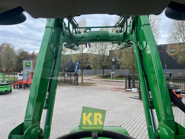 Grote foto john deere 6120m 777709 agrarisch tractoren
