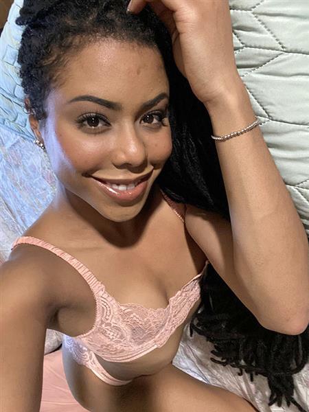 Grote foto op zoek naar een geil avontuurtje erotiek vrouw zoekt mannelijke sekspartner