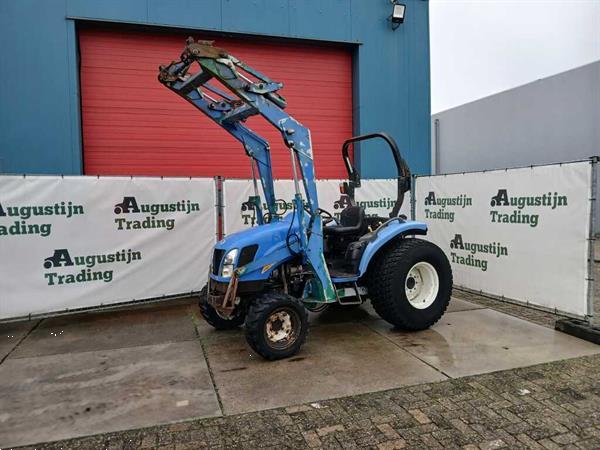 Grote foto new holland tc 40 agrarisch tractoren