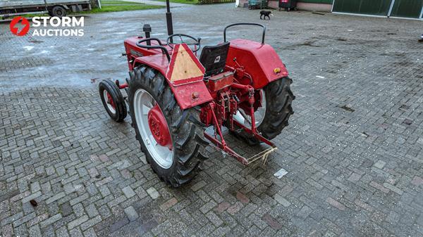 Grote foto 2512 0100 mc cormick farmall d 430 agrarisch tractoren oldtimers