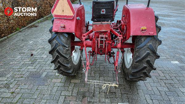 Grote foto 2512 0100 mc cormick farmall d 430 agrarisch tractoren oldtimers