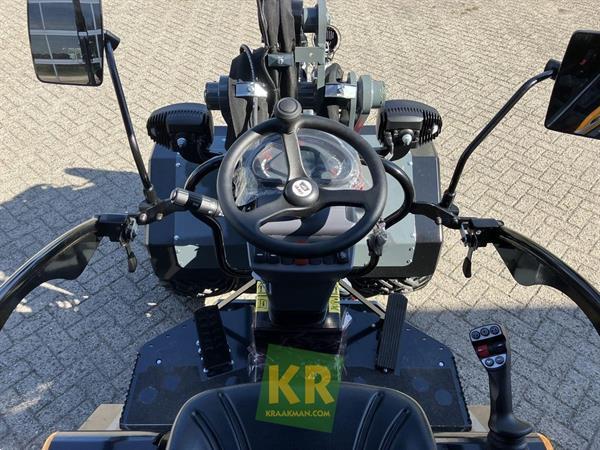 Grote foto giant g2700 hd 775439 agrarisch akkerbouw