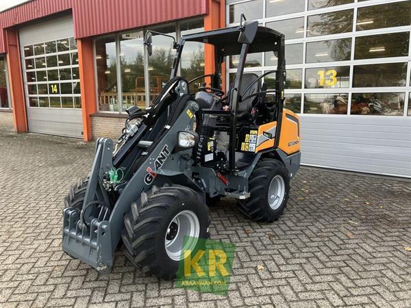 Grote foto giant g2700 hd 775440 agrarisch akkerbouw
