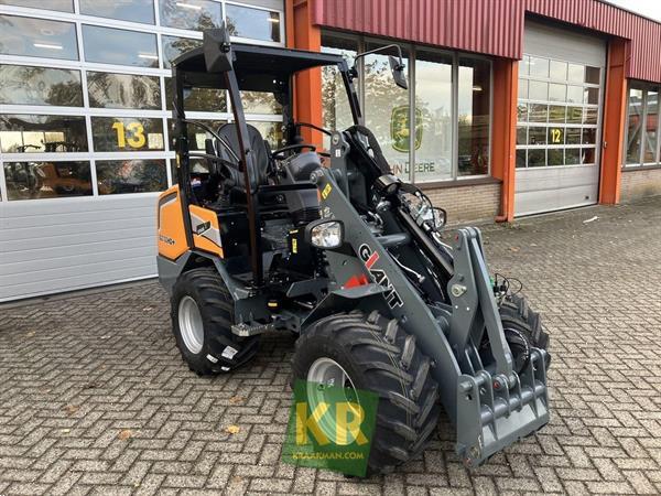 Grote foto giant g2700 hd 775440 agrarisch akkerbouw