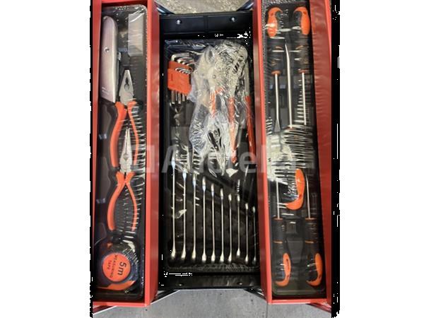 Grote foto gereedschapskist met 85 stuks gereedschap doe het zelf en verbouw onderdelen en accessoires