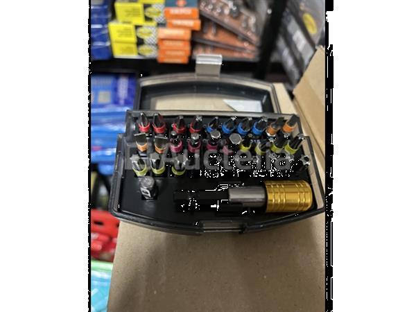 Grote foto 32 delige bit set met clip doe het zelf en verbouw onderdelen en accessoires