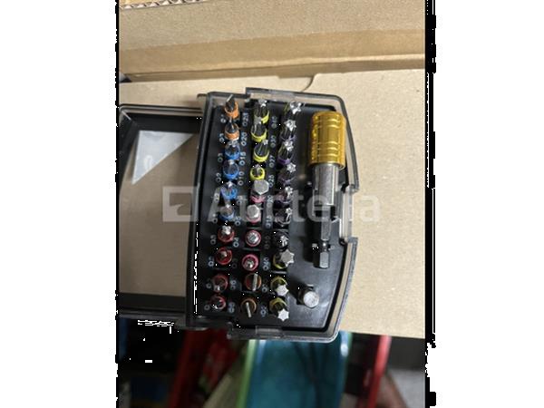 Grote foto 32 delige bit set met clip doe het zelf en verbouw onderdelen en accessoires