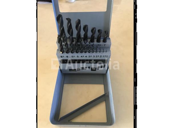 Grote foto 19 delige hss metaalboren set in koffer doe het zelf en verbouw onderdelen en accessoires