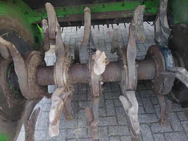 Grote foto farmtec rotar 300 spitmachine met aangedreven rol agrarisch akkerbouw