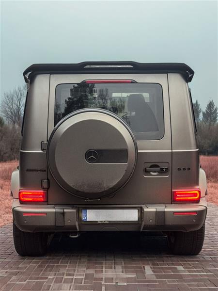 Grote foto dit betreft een mercedes g klasse carbon dakspoiler np2 auto onderdelen tuning en styling