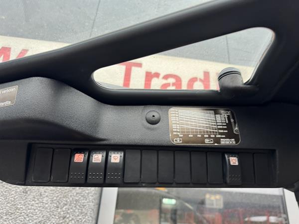 Grote foto linde h25t 02 triplo 550 freelift sideshift vorkversteller lpg 2013 agrarisch heftrucks