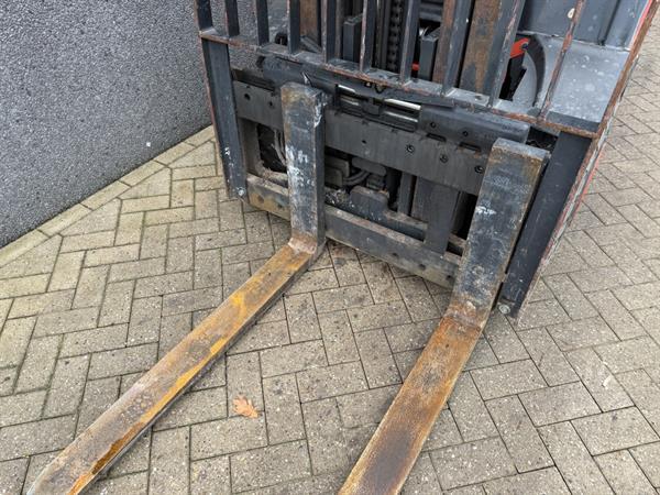 Grote foto linde h35d triplo550 freelift sideshift 2007 vw diesel agrarisch heftrucks