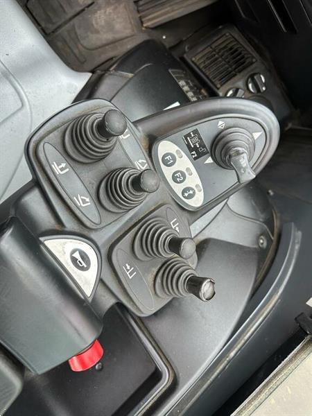 Grote foto vs 22509 elektrische triplex heftruck rx60 30 bj2019 agrarisch heftrucks