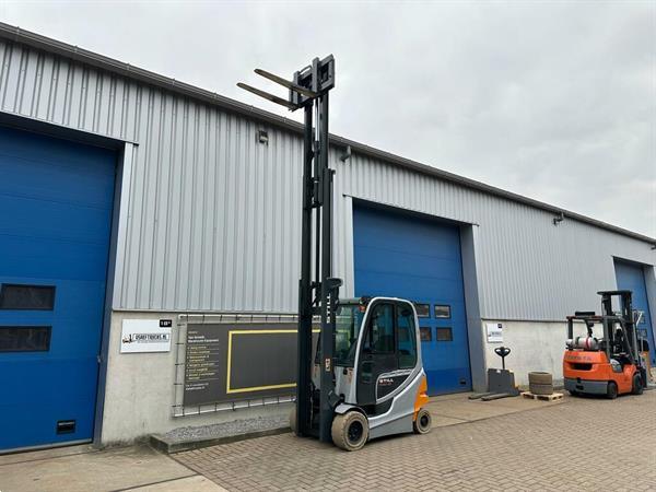 Grote foto vs 22509 elektrische triplex heftruck rx60 30 bj2019 agrarisch heftrucks
