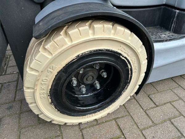 Grote foto vs 22510 triplex elektrische heftruck still rx60 30l cascade klem agrarisch heftrucks