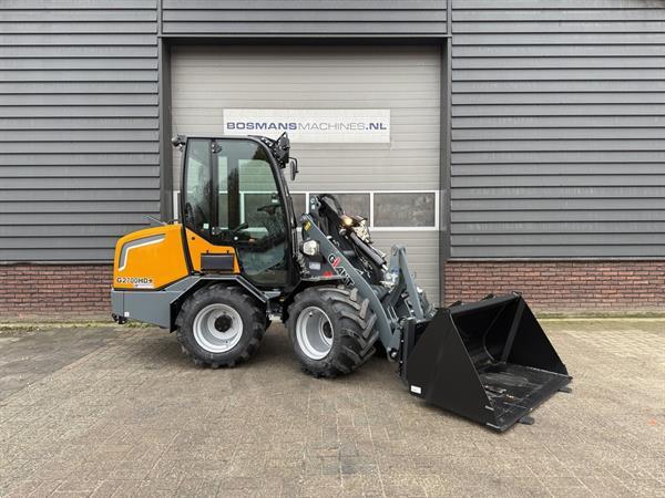 Grote foto giant g2700 hd met cabine minishovel nieuw agrarisch shovels