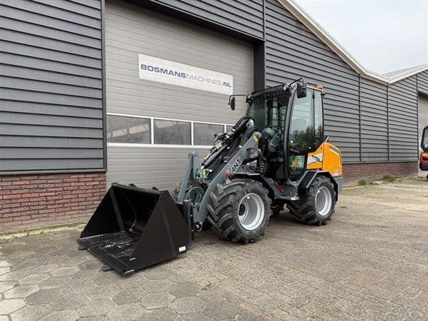 Grote foto giant g2700 hd met cabine minishovel nieuw agrarisch shovels